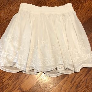 Forever 21 White Lace Circle Skirt sz M